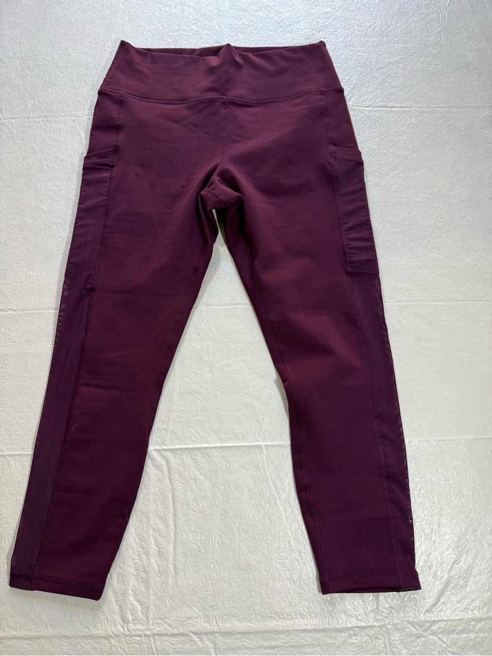 Fabletics Powerhold Leggings in Plum | Mika Pocket Capri | Sz. Large